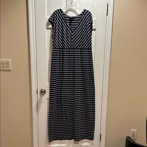 Motherhood Maternity Navy and Grey Striped Maxi Dress Size XL Boho Maternity
